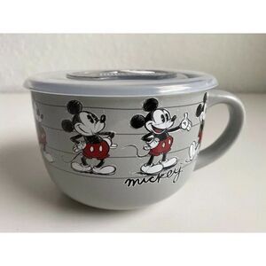 DISNEY MICKEY Mouse 24 Oz CERAMIC SOUP MUG WITH Pressure Lid New